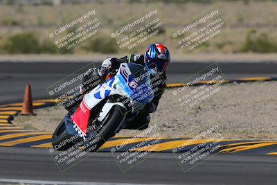 media/Nov-06-2022-SoCal Trackdays (Sun) [[208d2ccc26]]/Turn 11 (10am)/